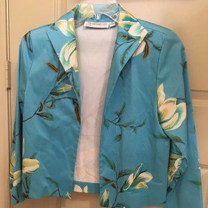 Ilyse Hart Ltd Jacket Blue shade with flower print